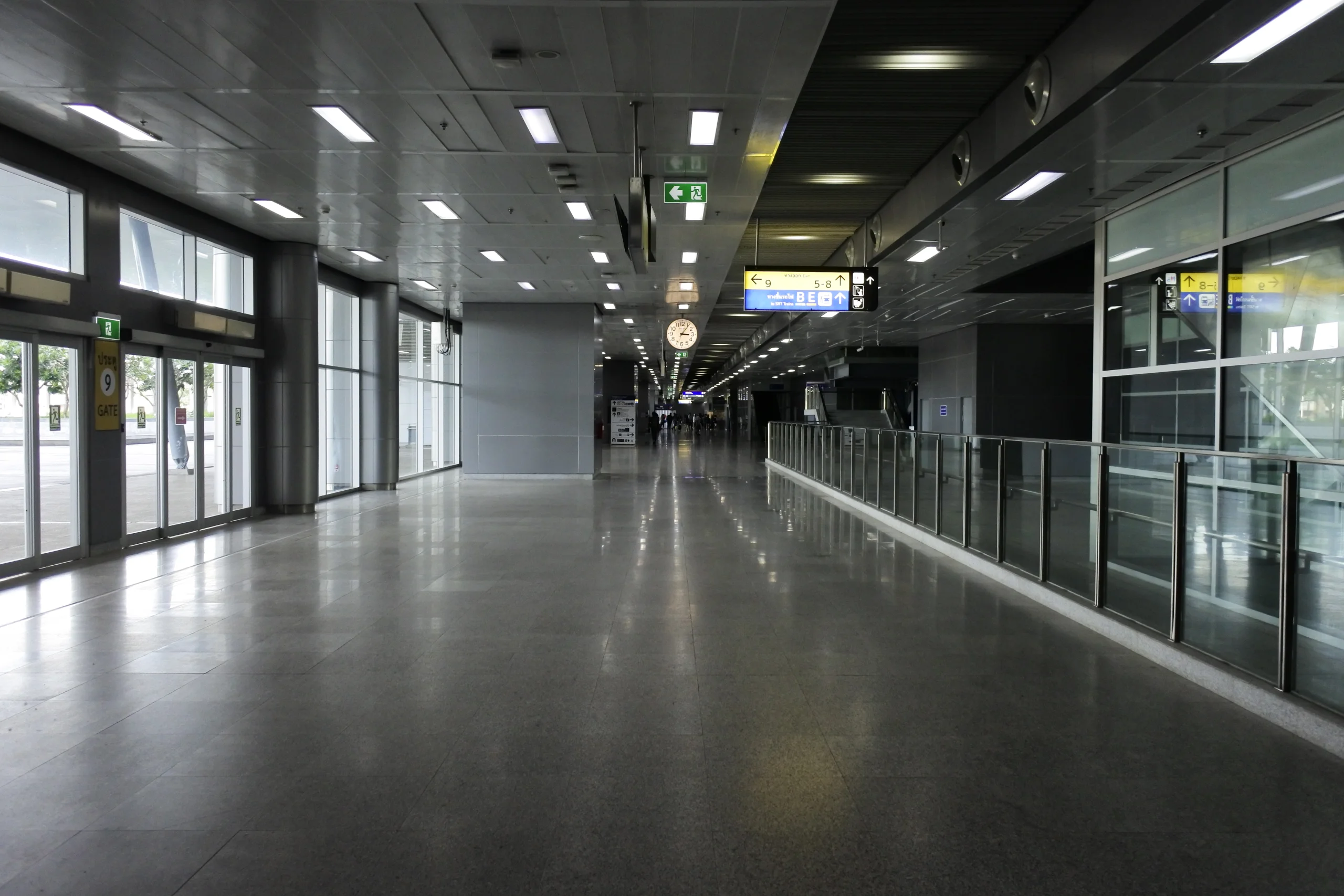 クルンテープ・アピワット中央駅