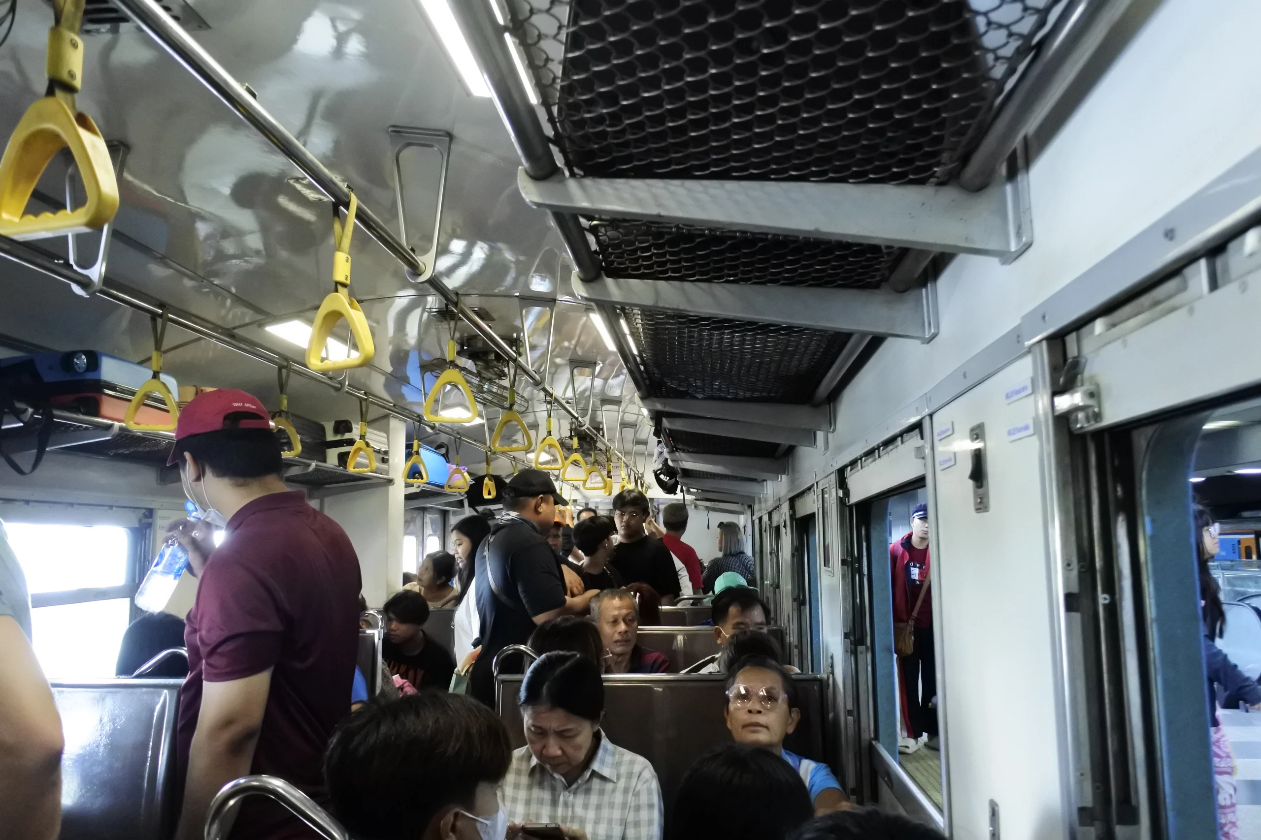 アユタヤ列車